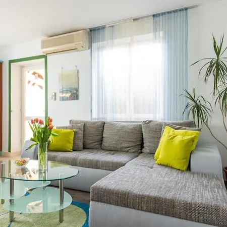 Lora - Two-bedroom With Terrace And Sea View Διαμέρισμα *