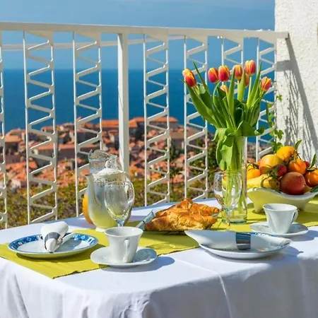 Διαμέρισμα Lora - Two-bedroom With Terrace And Sea View *